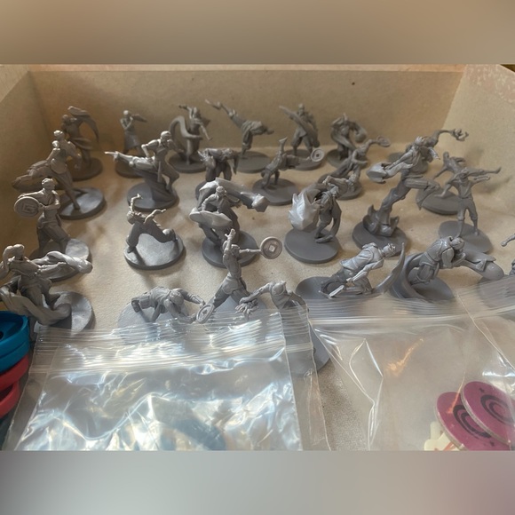 IDW Games 2017 the Legend of Korra Pro Bending Arena Deluxe Kickstarter Edition - Picture 5 of 10